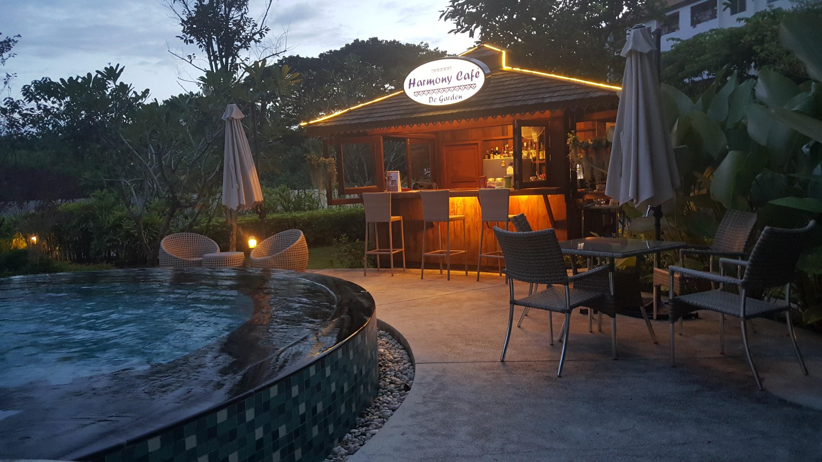 Harmony Resort Hotel Chiang Mai Buitenkant foto