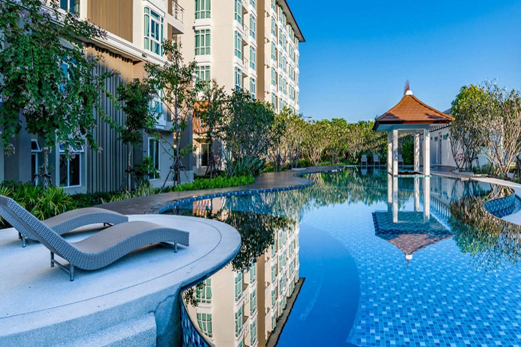 Harmony Resort Hotel Chiang Mai Buitenkant foto